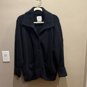 Abercrombie & Fitch Black Cardigan Sweater